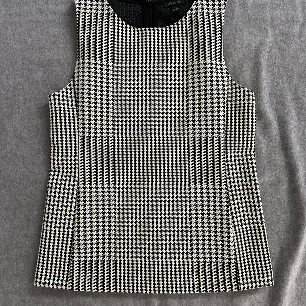 Classic Sleeveless Houndstooth Shirt Ann Taylor XS